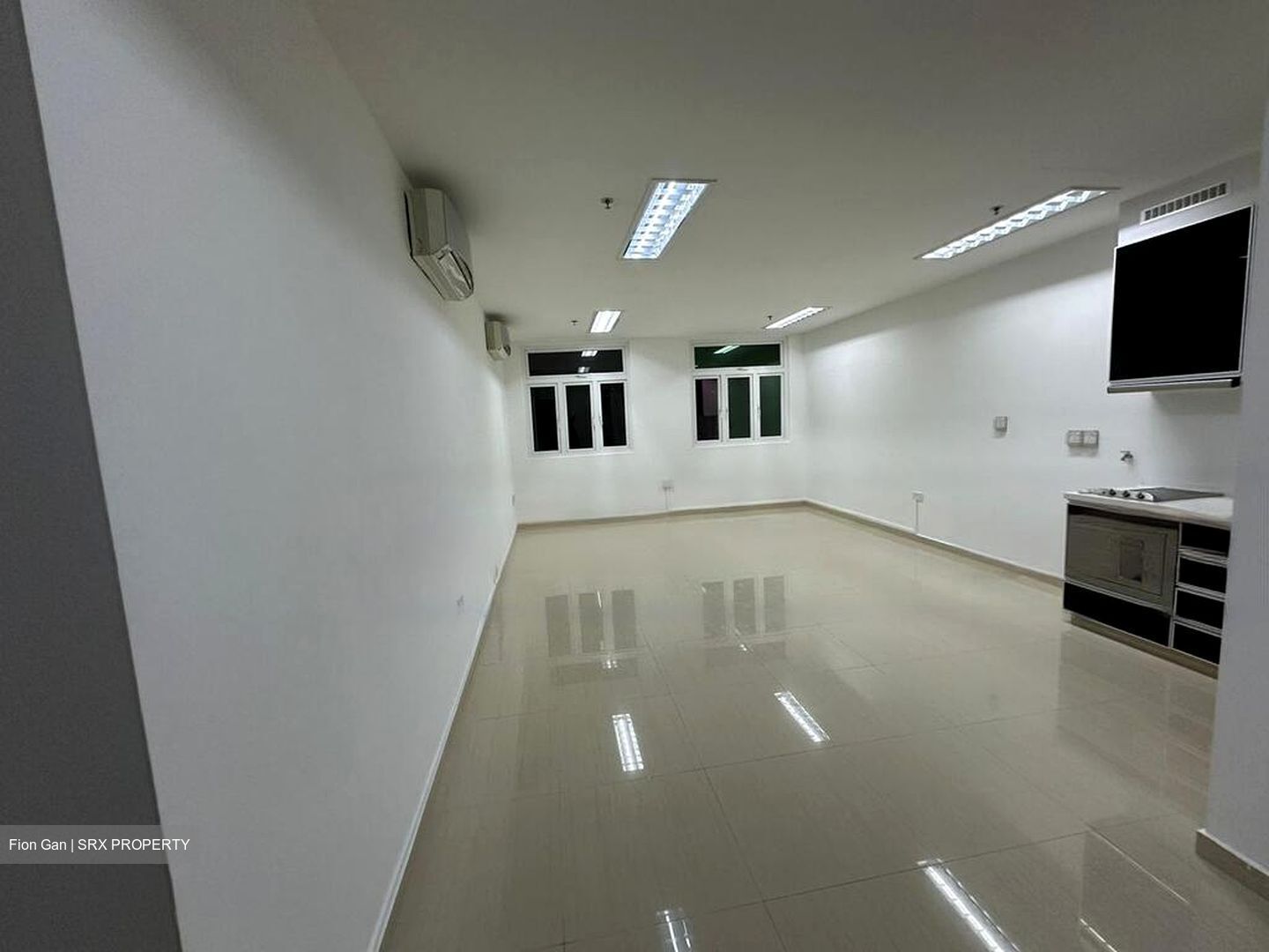 Soho Life (D15), Office #461651631